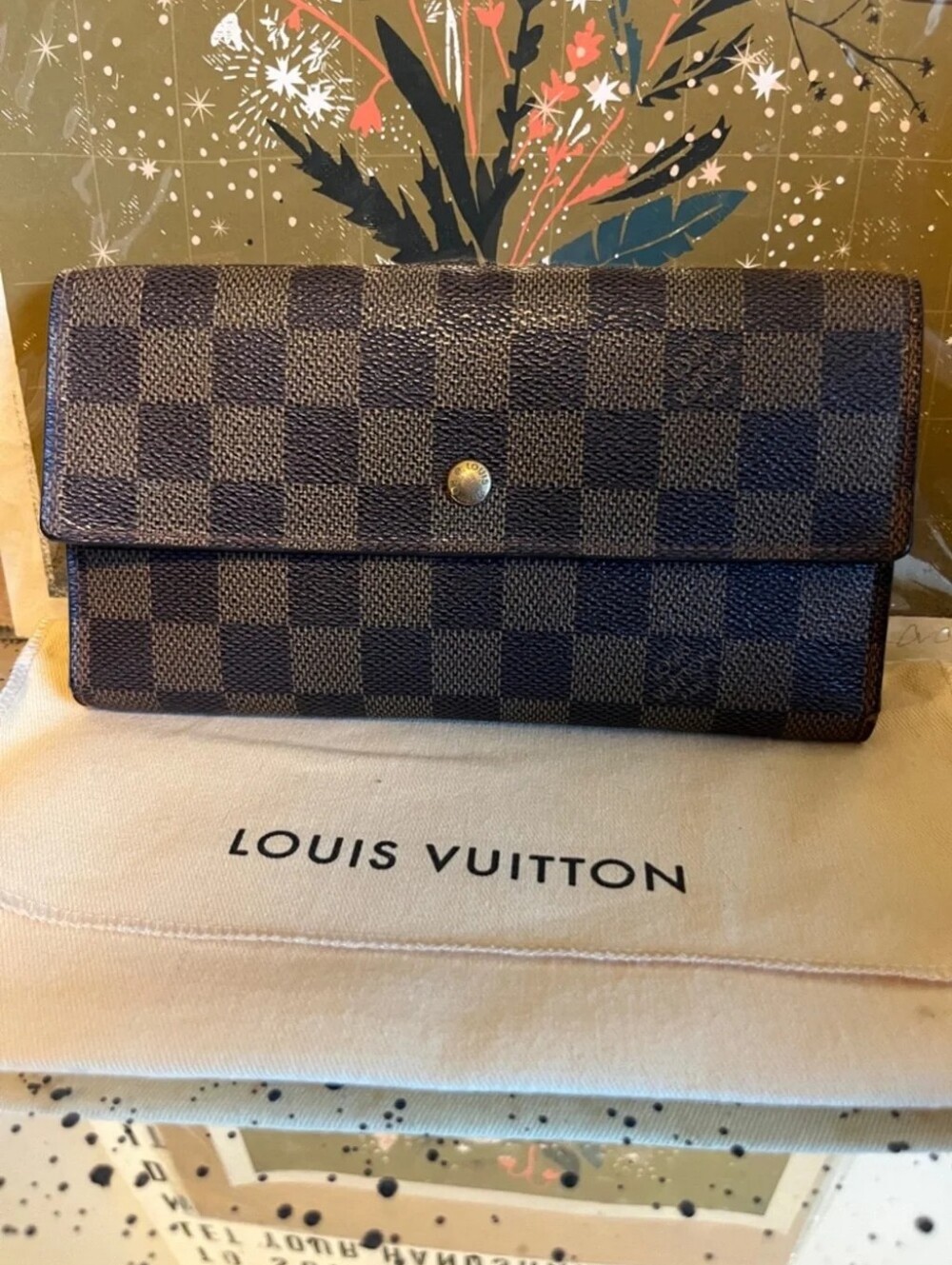 Authentic Louis Vuitton Sarah Damier Ebene Continental Long Wallet EUC!